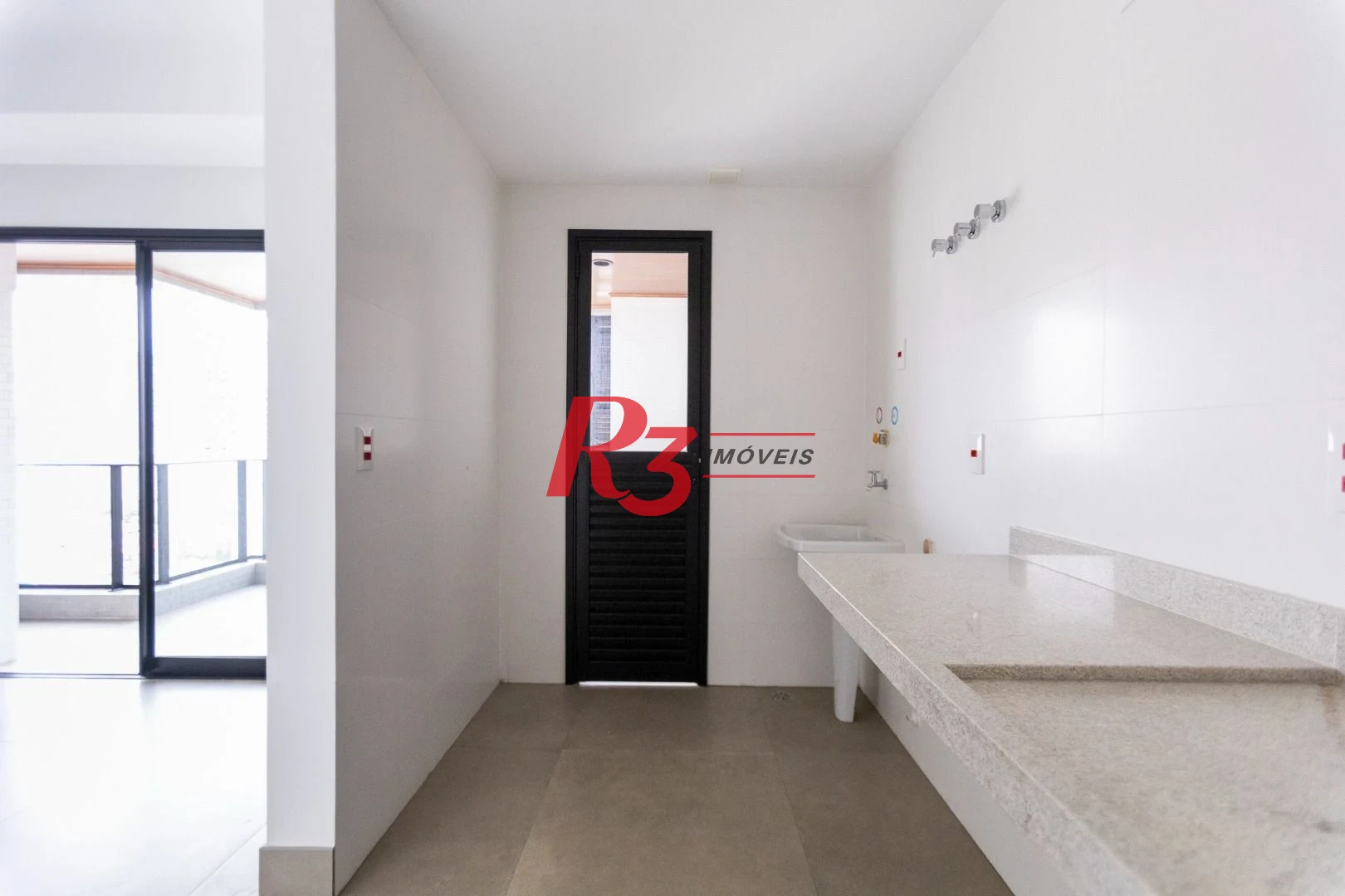 Apartamento com 1 dormitório à venda, 54 m² por R$ 750.000,00 - Boqueirão - Santos/SP