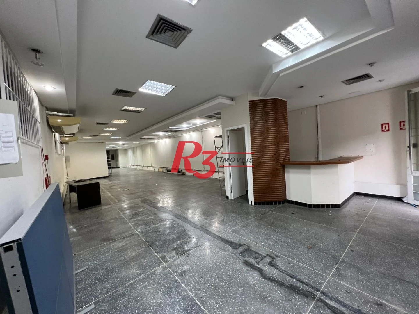 Loja à venda, 600 m² por R$ 2.200.000,00 - Vila Matias - Santos/SP
