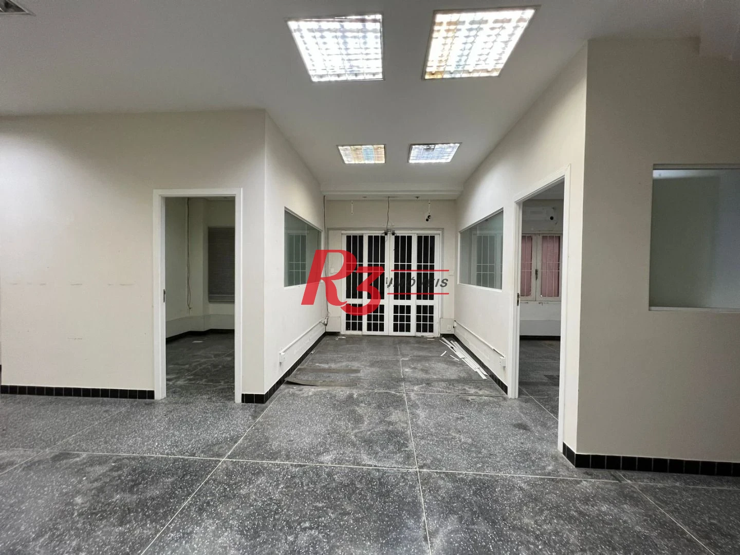 Loja à venda, 600 m² por R$ 2.200.000,00 - Vila Matias - Santos/SP