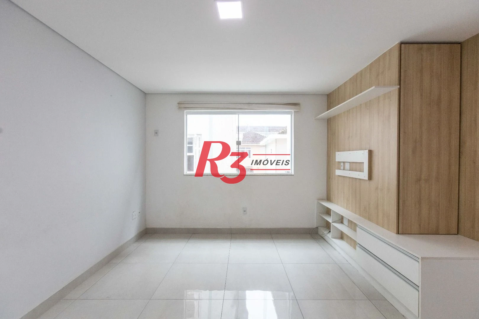 Sobrado com 2 dormitórios à venda, 100 m² por R$ 785.000,00 - Campo Grande - Santos/SP