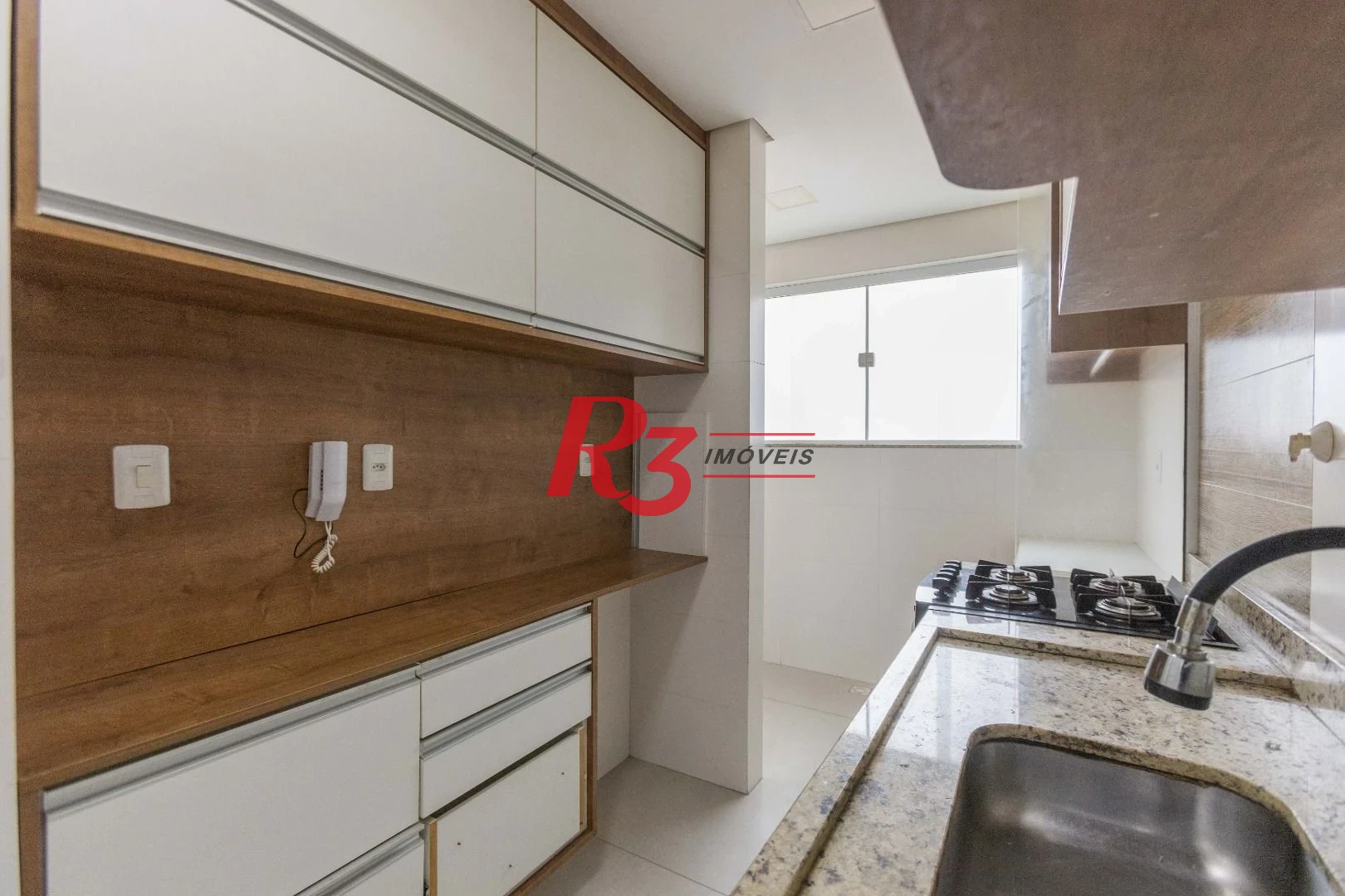 Sobrado com 2 dormitórios à venda, 100 m² por R$ 785.000,00 - Campo Grande - Santos/SP