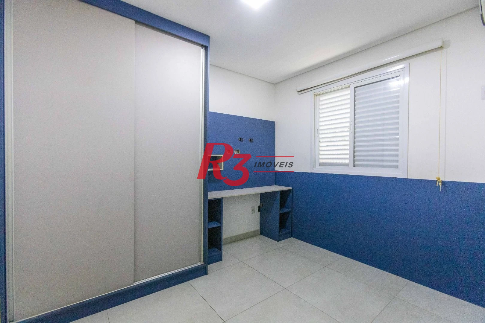 Sobrado com 2 dormitórios à venda, 100 m² por R$ 785.000,00 - Campo Grande - Santos/SP