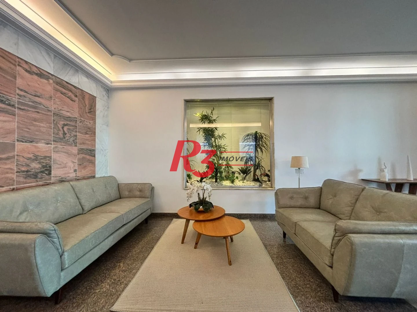 Apartamento com 2 dormitórios com dependência, garagem demarcada, para alugar, 115 m² por R$ 5.622/mês - Gonzaga - Santos/SP