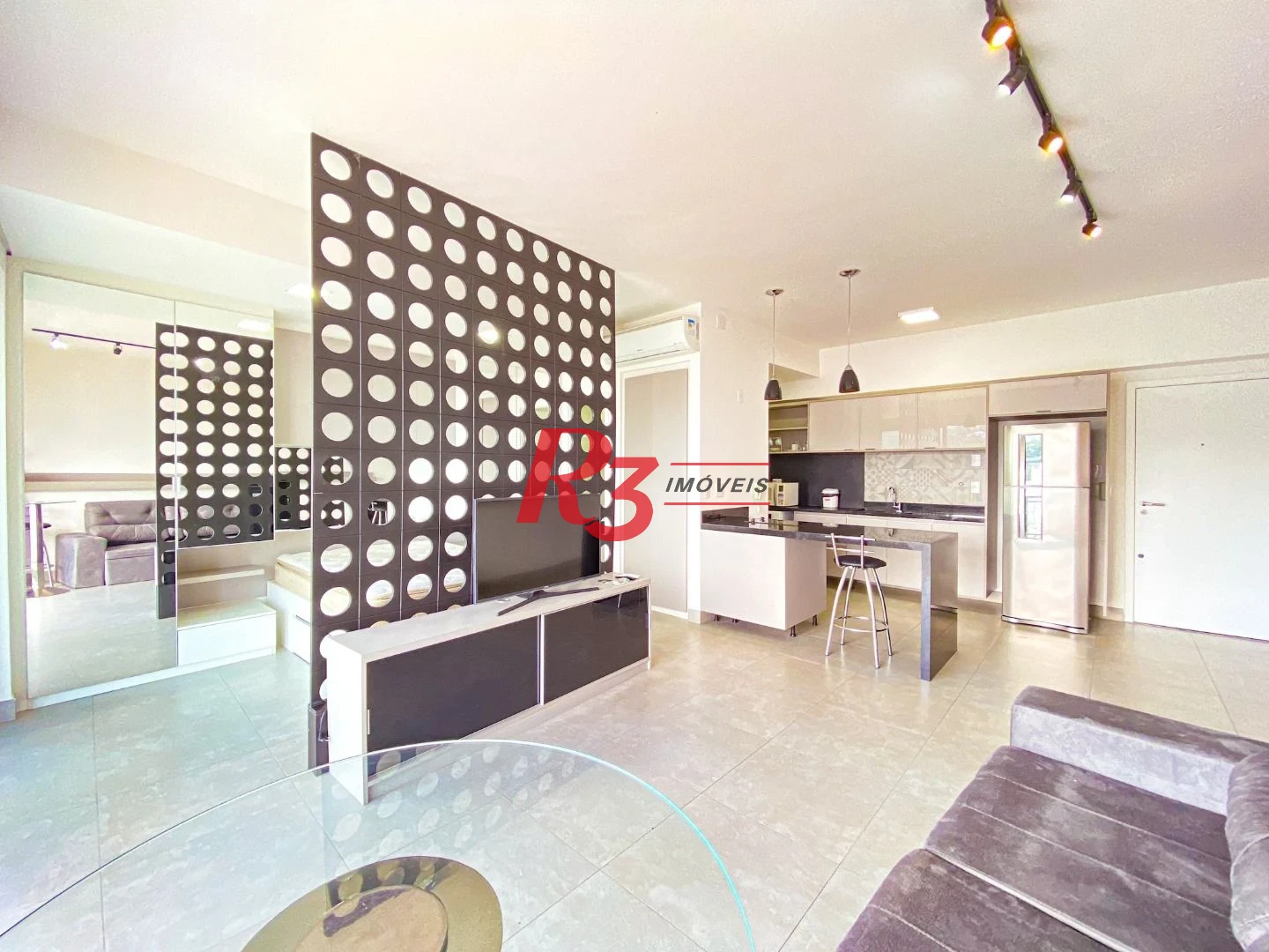 Apartamento com 1 dormitório para alugar, 53 m² por R$ 5.800,02/mês - Pompéia - Santos/SP