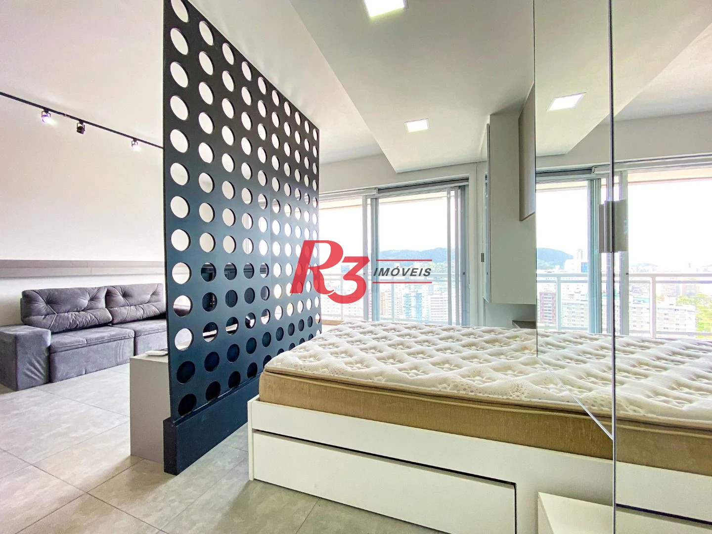 Apartamento com 1 dormitório para alugar, 53 m² por R$ 5.800,02/mês - Pompéia - Santos/SP