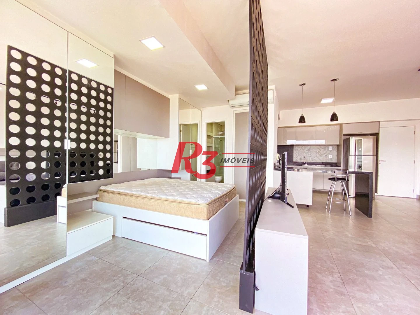 Apartamento com 1 dormitório para alugar, 53 m² por R$ 5.800,02/mês - Pompéia - Santos/SP