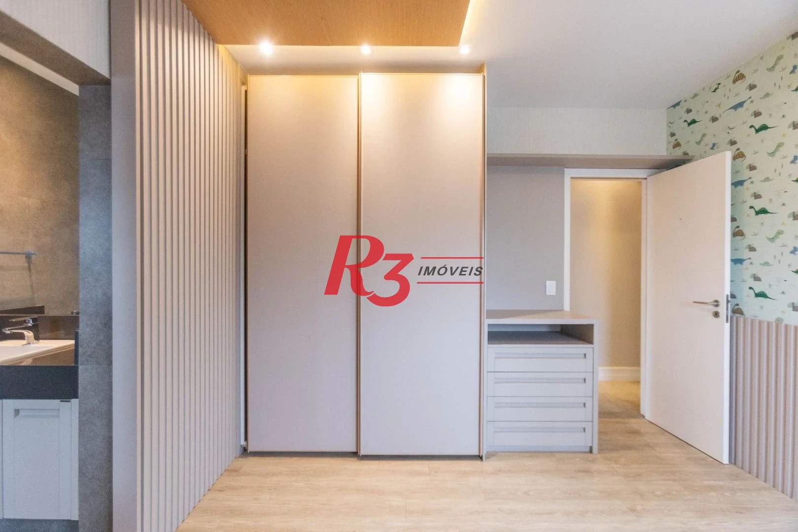Apartamento com 2 dormitórios à venda, 145 m² por R$ 2.480.000,00 - Boqueirão - Santos/SP