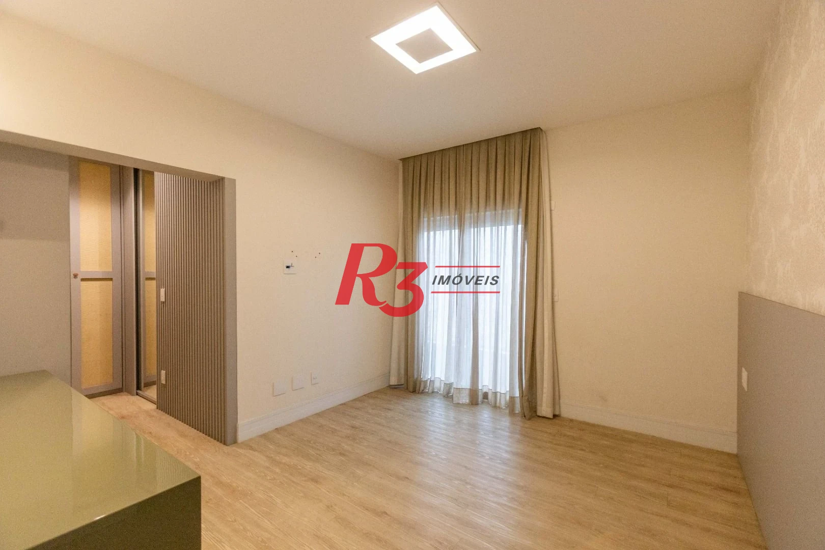 Apartamento com 2 dormitórios à venda, 145 m² por R$ 2.480.000,00 - Boqueirão - Santos/SP