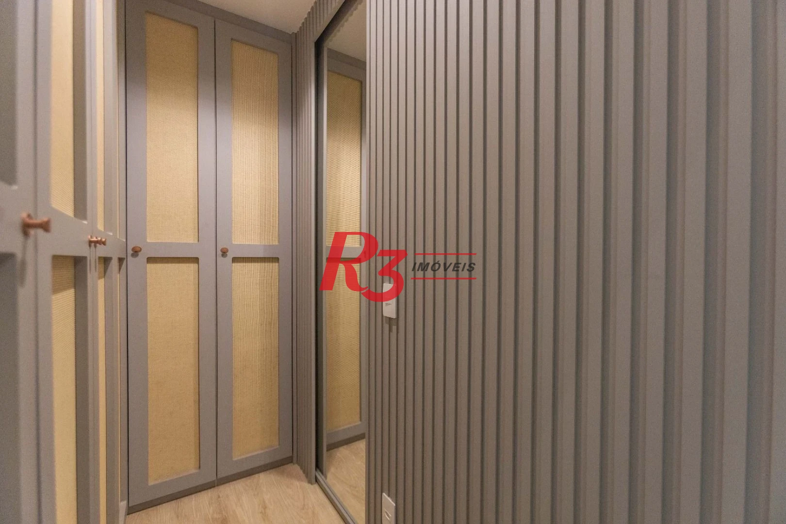 Apartamento com 2 dormitórios à venda, 145 m² por R$ 2.480.000,00 - Boqueirão - Santos/SP