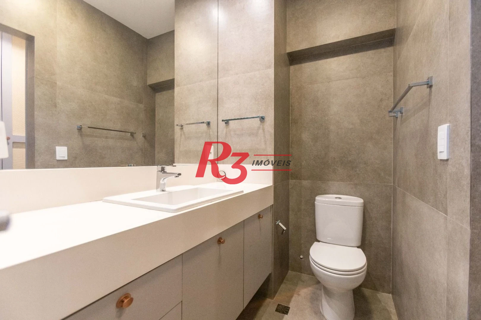 Apartamento com 2 dormitórios à venda, 145 m² por R$ 2.480.000,00 - Boqueirão - Santos/SP