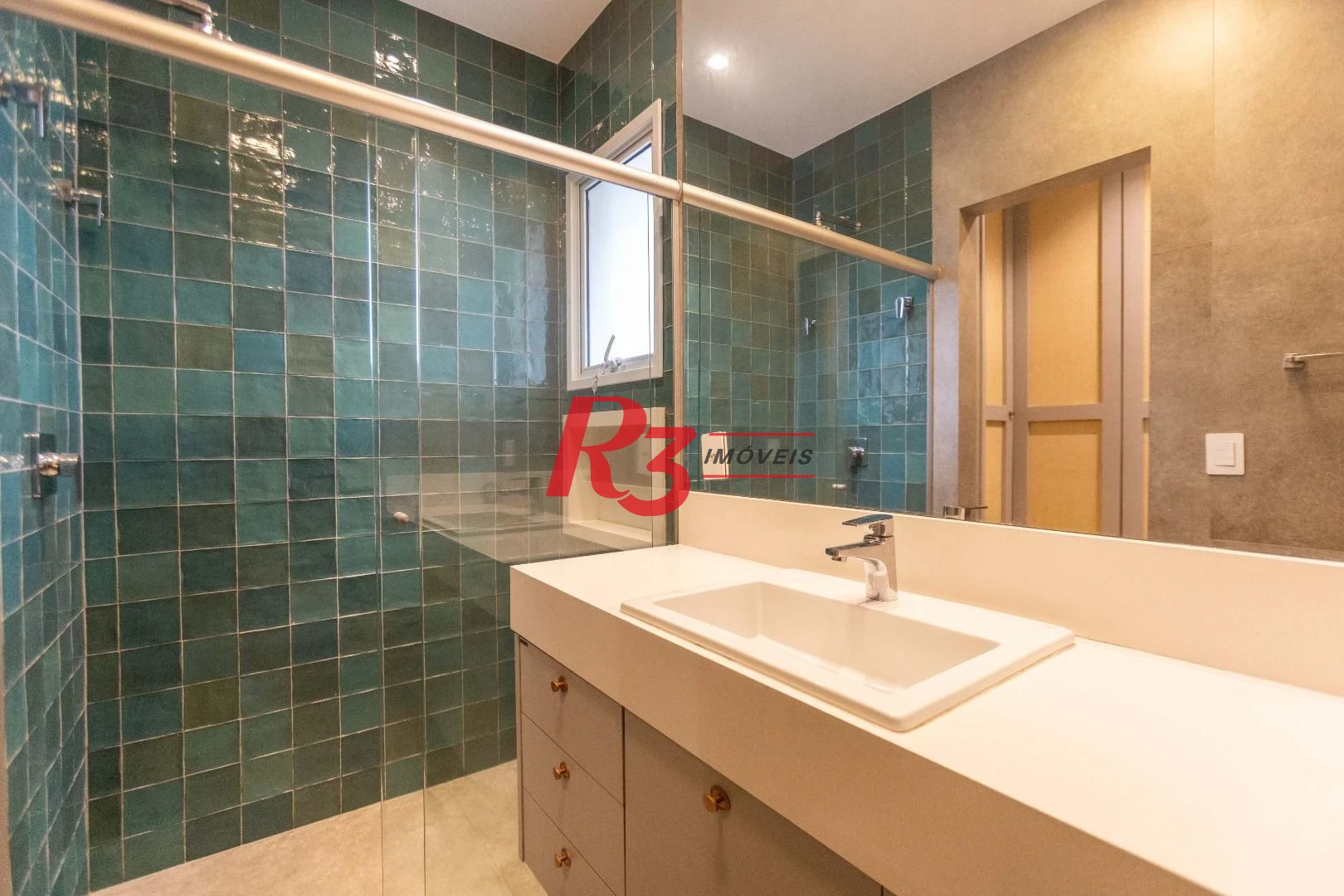 Apartamento com 2 dormitórios à venda, 145 m² por R$ 2.480.000,00 - Boqueirão - Santos/SP