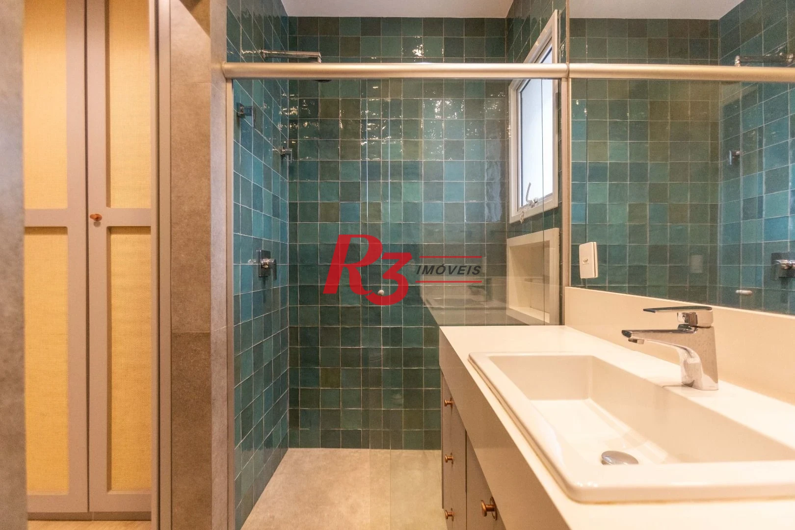 Apartamento com 2 dormitórios à venda, 145 m² por R$ 2.480.000,00 - Boqueirão - Santos/SP