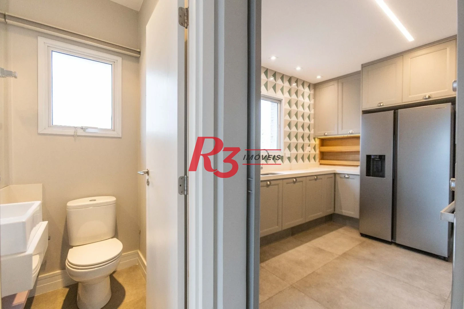 Apartamento com 2 dormitórios à venda, 145 m² por R$ 2.480.000,00 - Boqueirão - Santos/SP