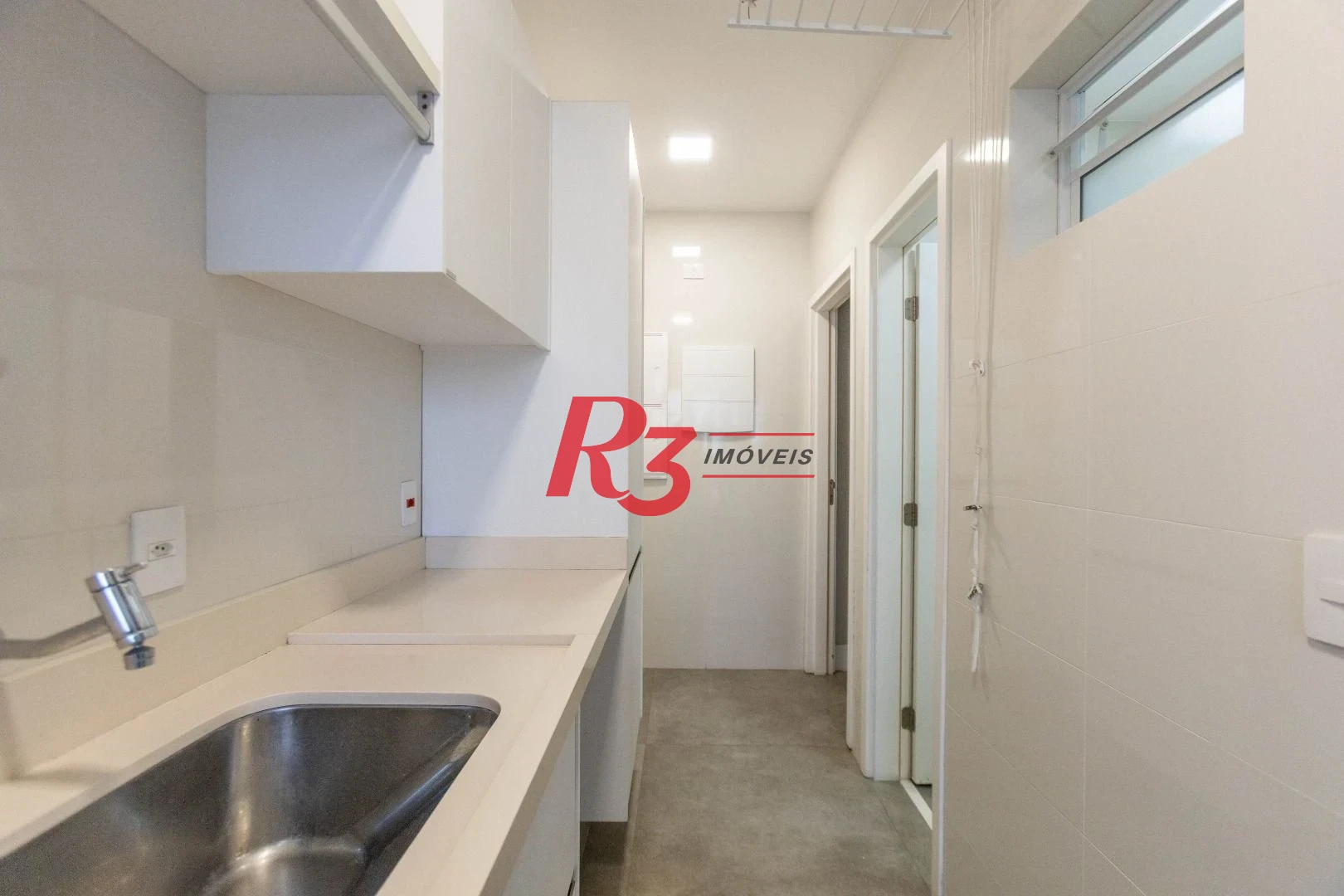 Apartamento com 2 dormitórios à venda, 145 m² por R$ 2.480.000,00 - Boqueirão - Santos/SP