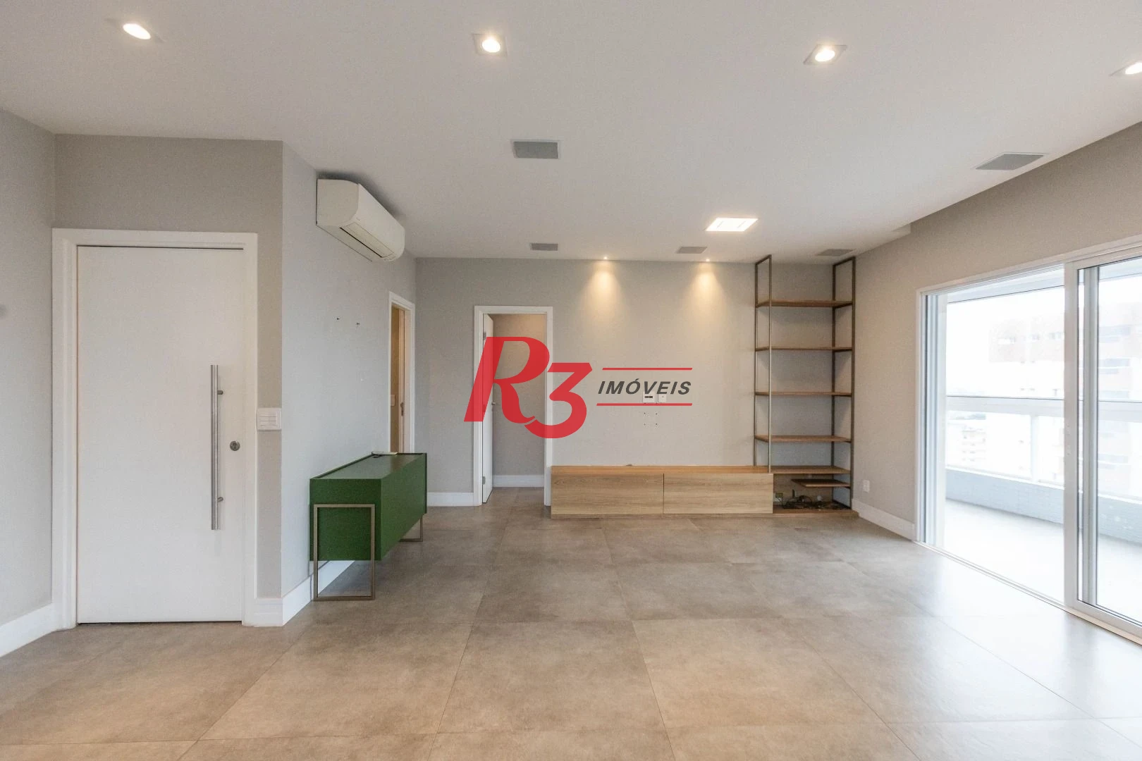 Apartamento com 2 dormitórios à venda, 145 m² por R$ 2.480.000,00 - Boqueirão - Santos/SP