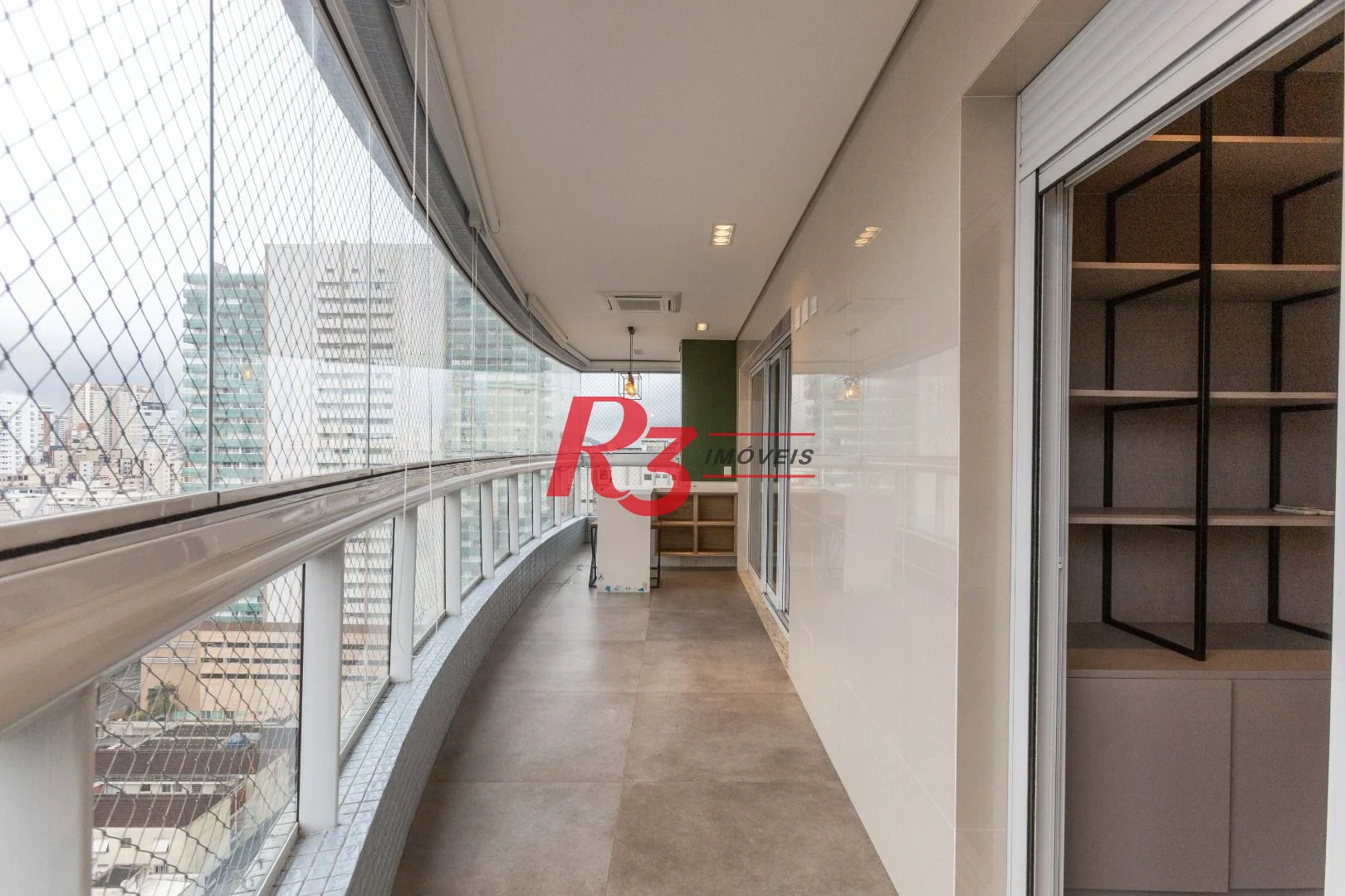 Apartamento com 2 dormitórios à venda, 145 m² por R$ 2.480.000,00 - Boqueirão - Santos/SP