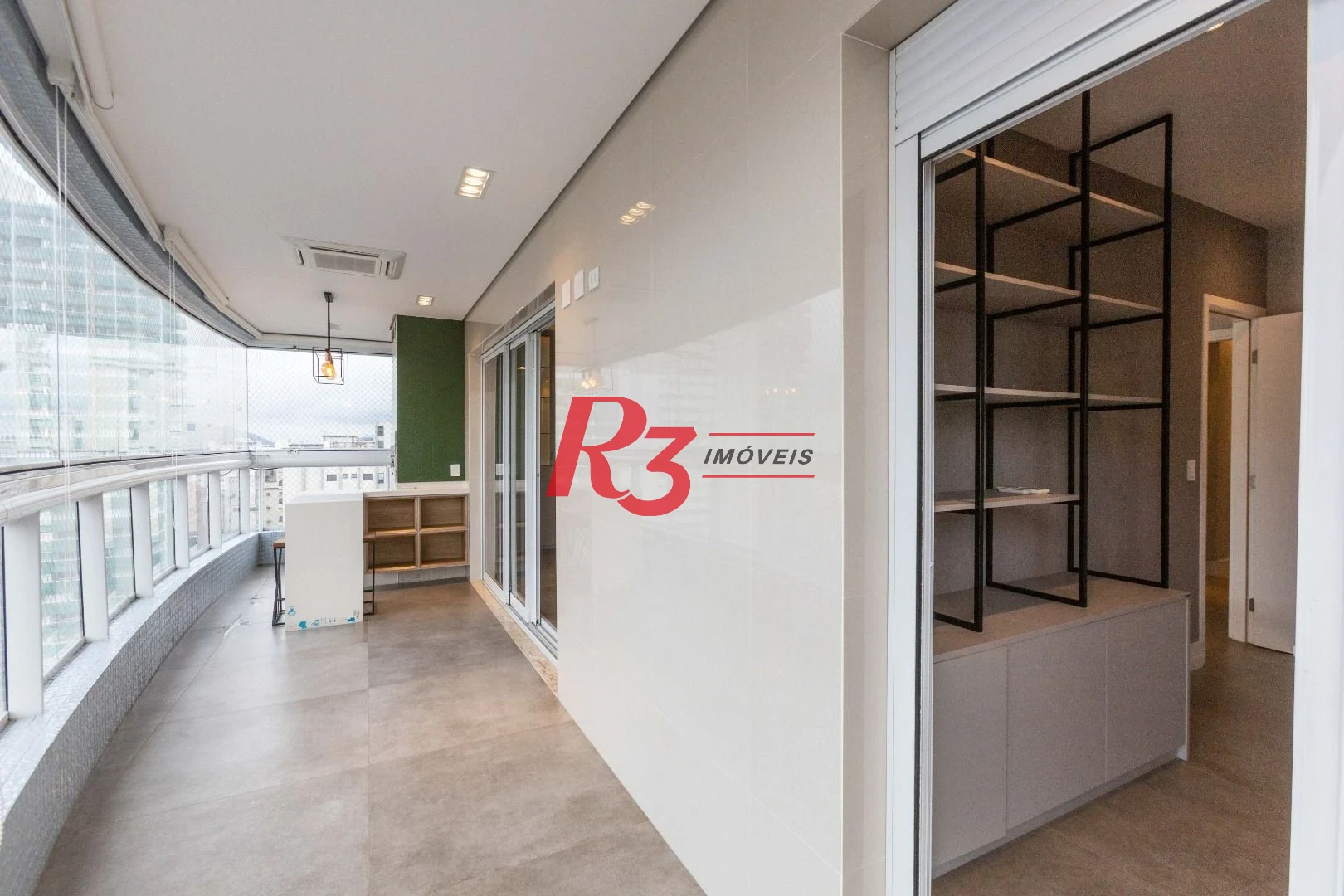 Apartamento com 2 dormitórios à venda, 145 m² por R$ 2.480.000,00 - Boqueirão - Santos/SP