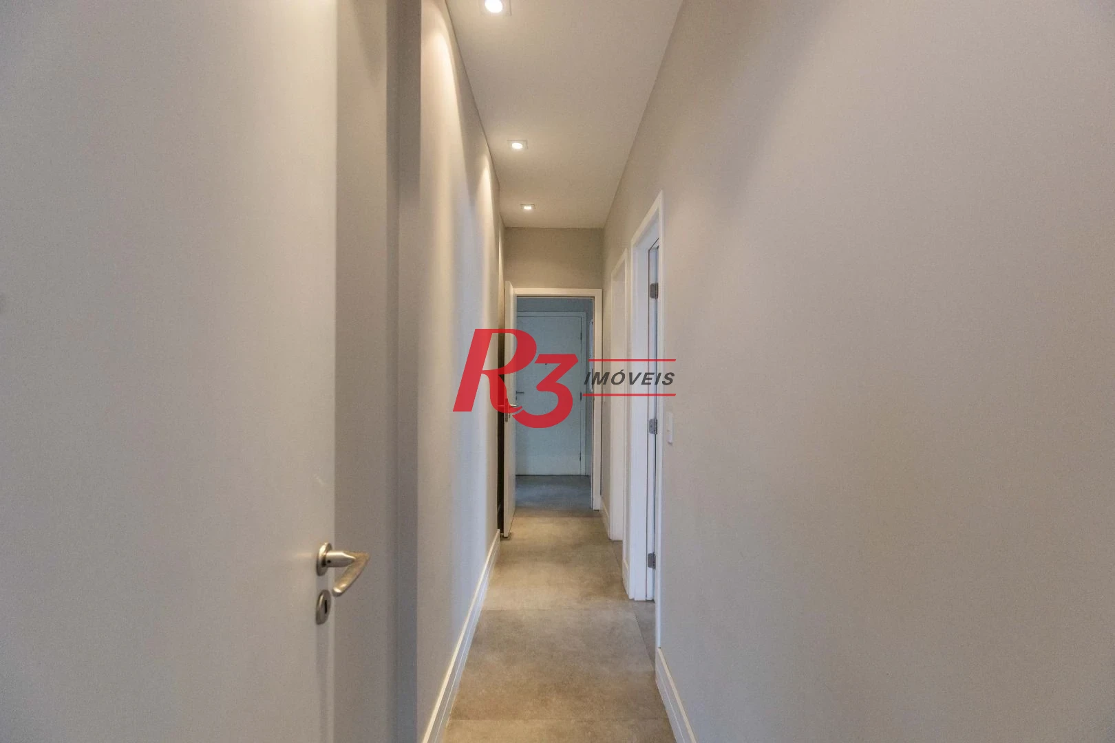 Apartamento com 2 dormitórios à venda, 145 m² por R$ 2.480.000,00 - Boqueirão - Santos/SP