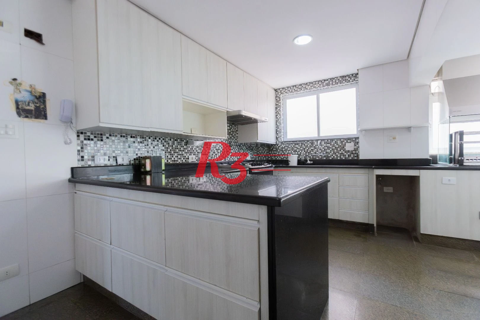 Apartamento para alugar, 197 m² por R$ 9.500,00/mês - José Menino - Santos/SP