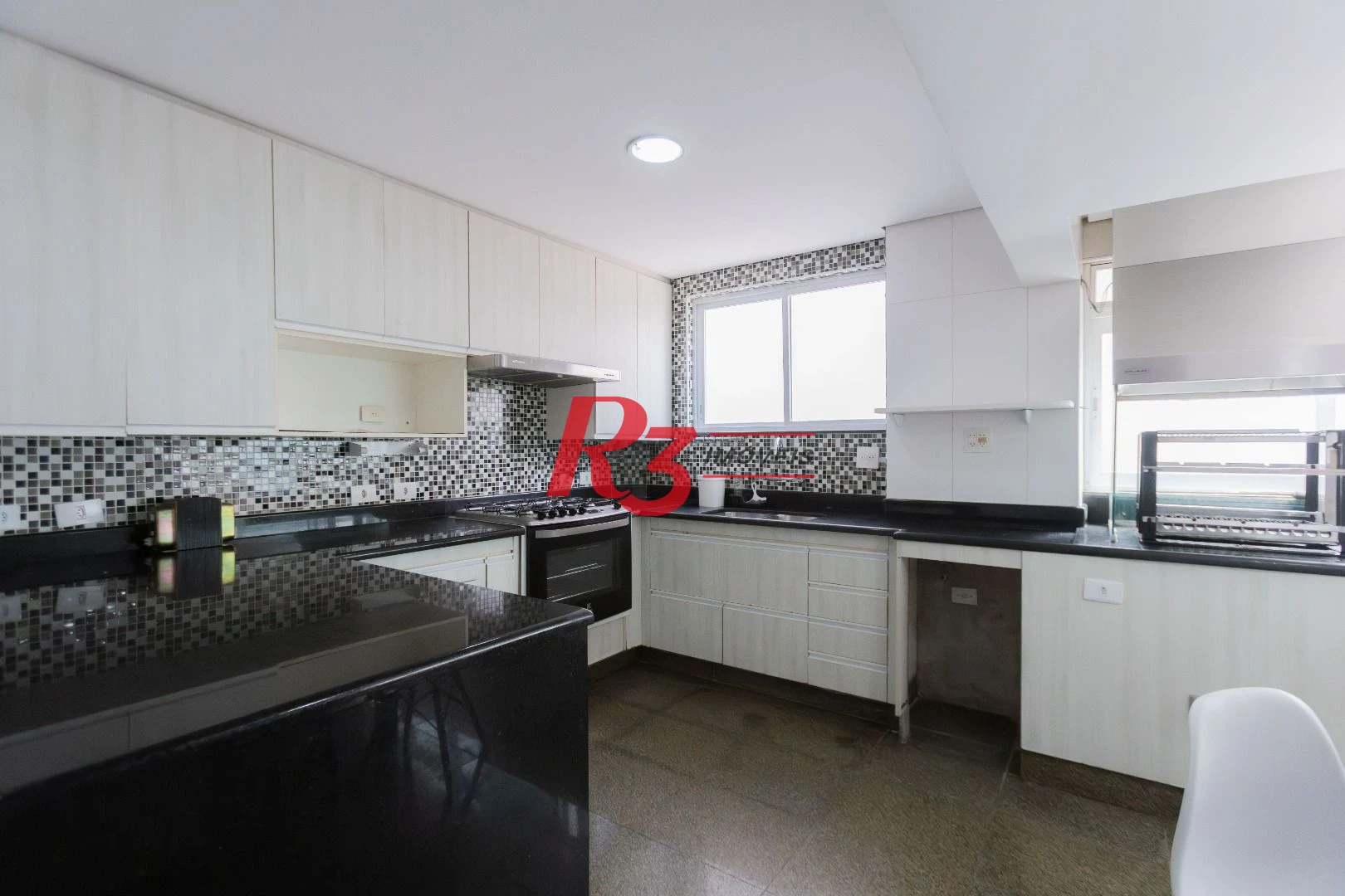 Apartamento para alugar, 197 m² por R$ 9.500,00/mês - José Menino - Santos/SP