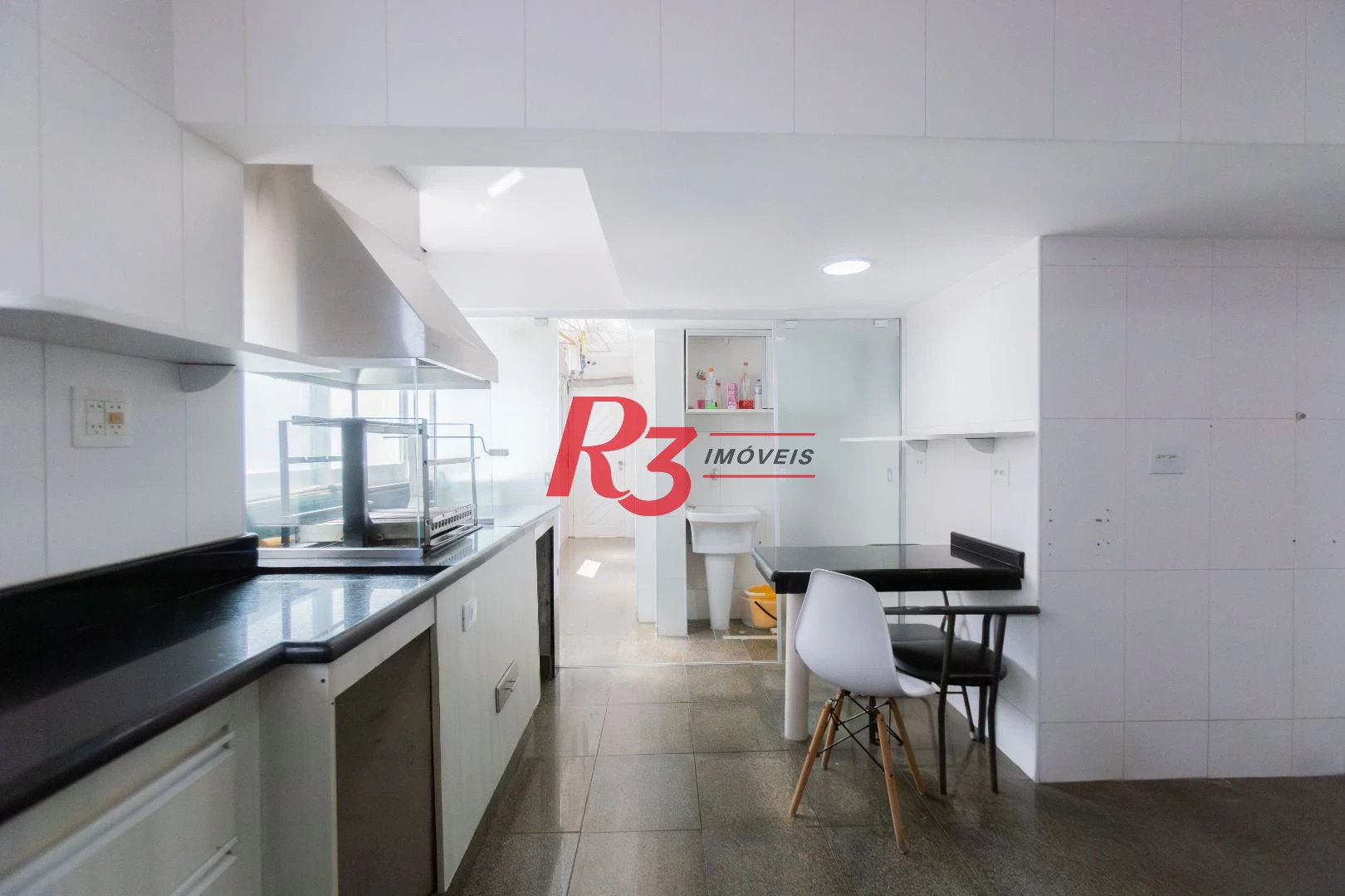 Apartamento para alugar, 197 m² por R$ 9.500,00/mês - José Menino - Santos/SP