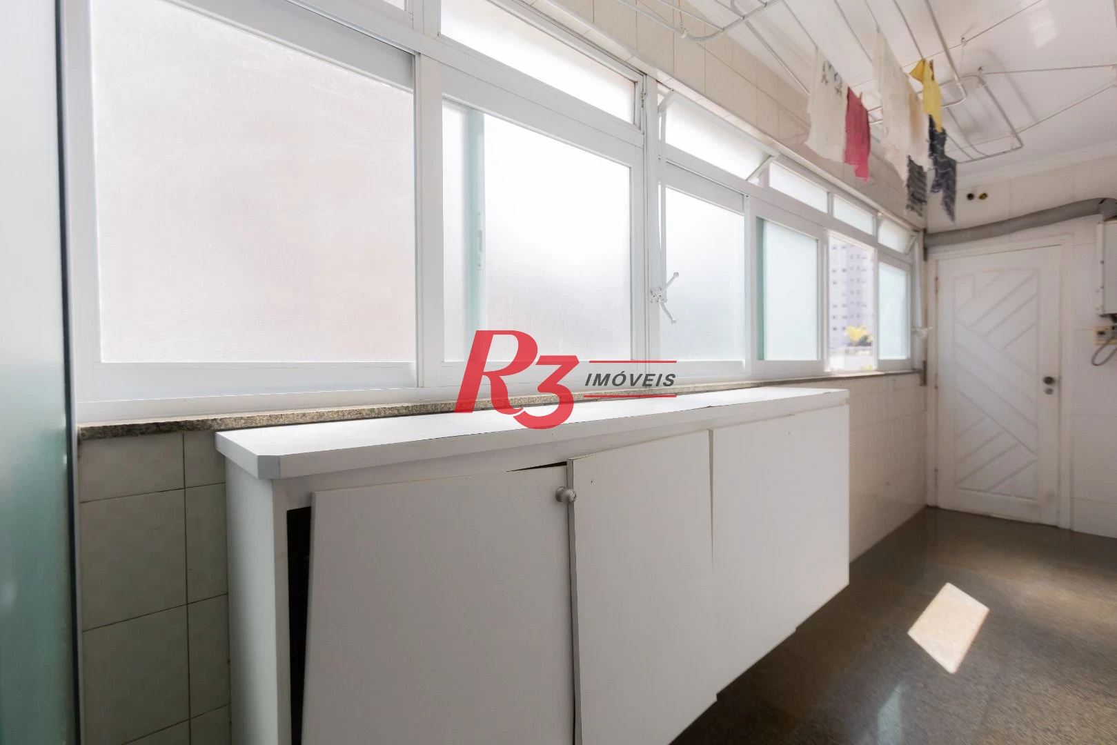 Apartamento para alugar, 197 m² por R$ 9.500,00/mês - José Menino - Santos/SP