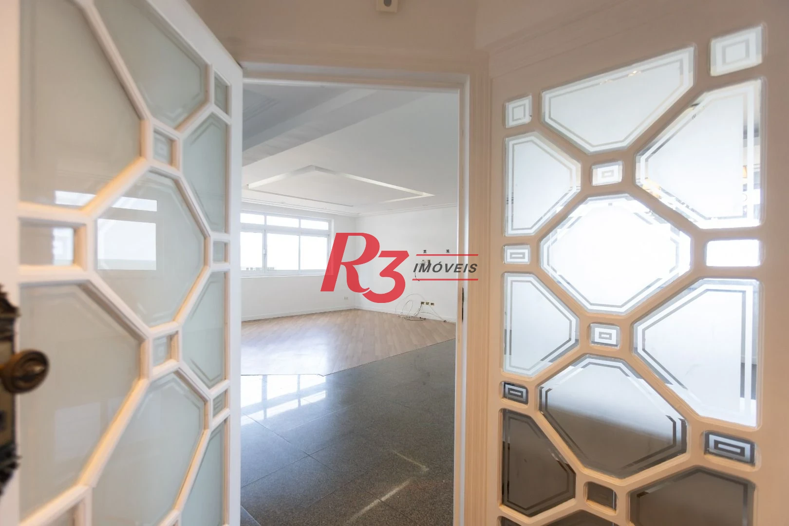 Apartamento para alugar, 197 m² por R$ 9.500,00/mês - José Menino - Santos/SP