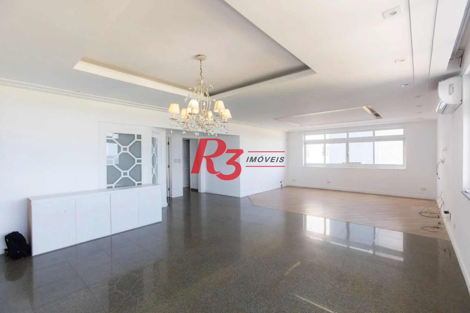 Apartamento para alugar, 197 m² por R$ 9.500,00/mês - José Menino - Santos/SP