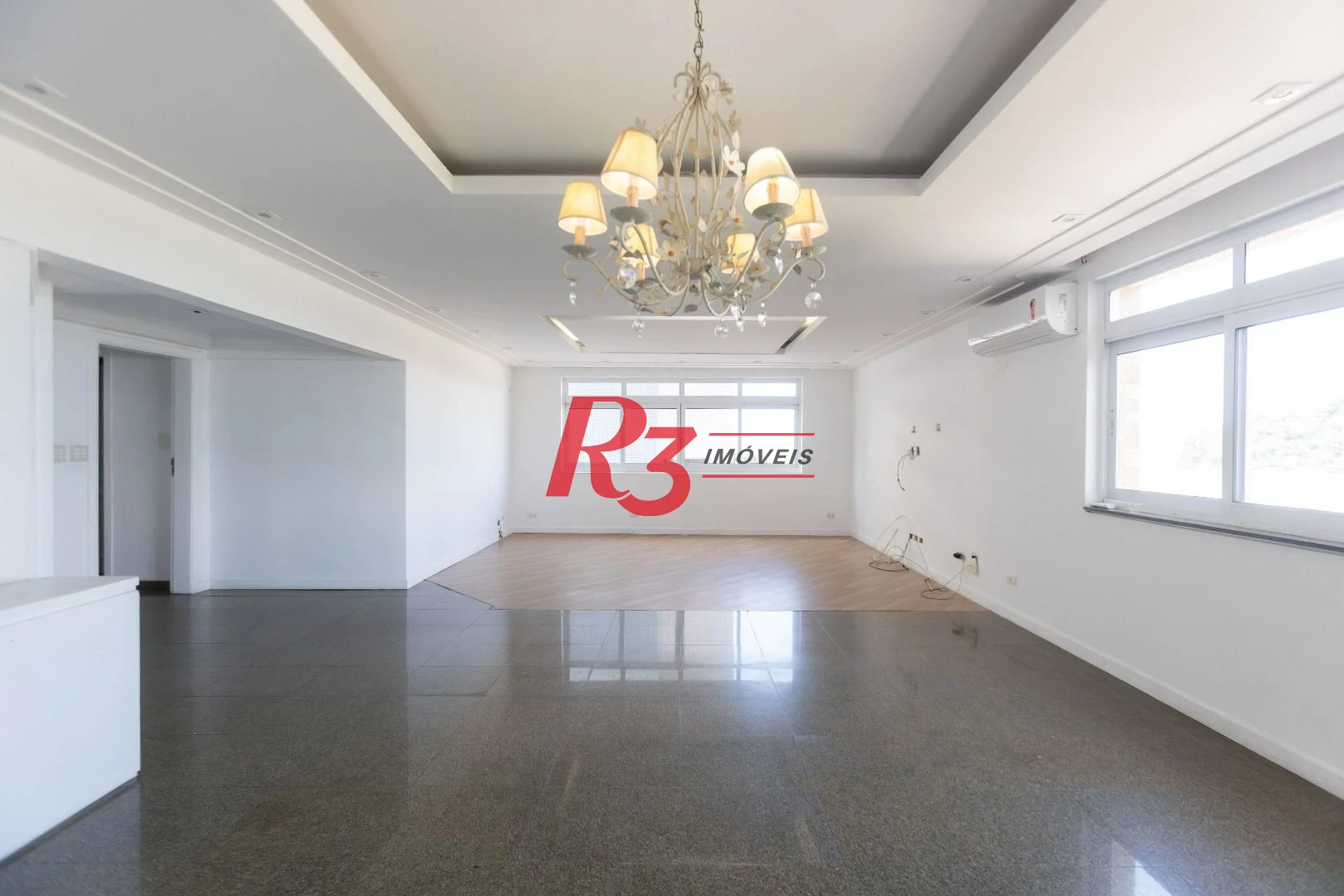 Apartamento para alugar, 197 m² por R$ 9.500,00/mês - José Menino - Santos/SP