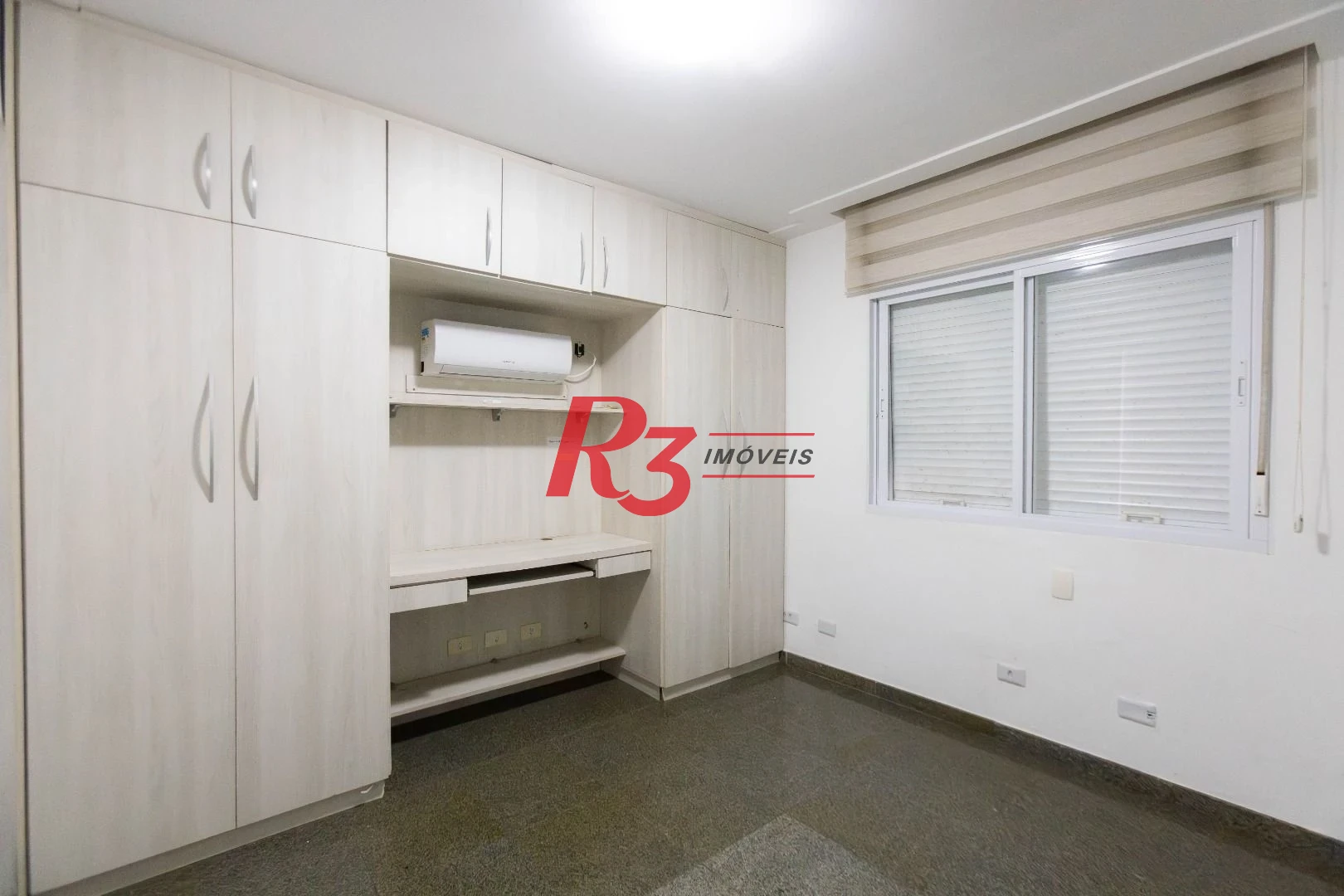Apartamento para alugar, 197 m² por R$ 9.500,00/mês - José Menino - Santos/SP