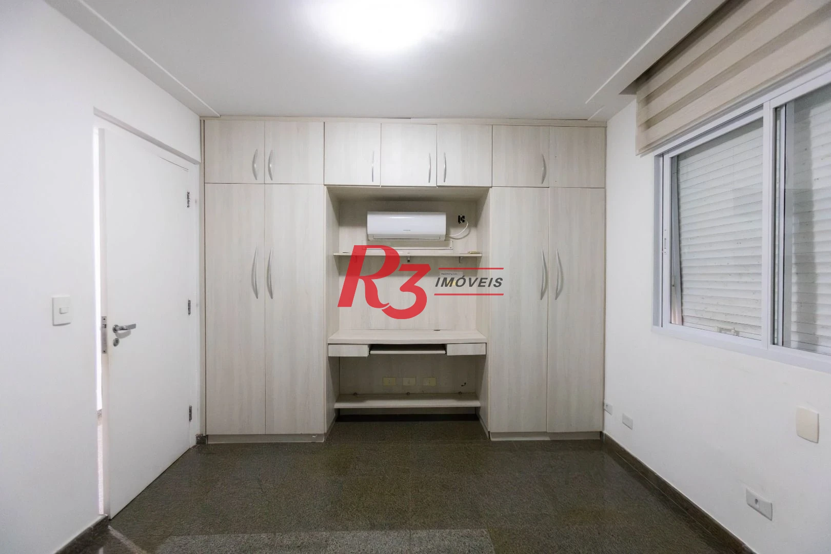 Apartamento para alugar, 197 m² por R$ 9.500,00/mês - José Menino - Santos/SP