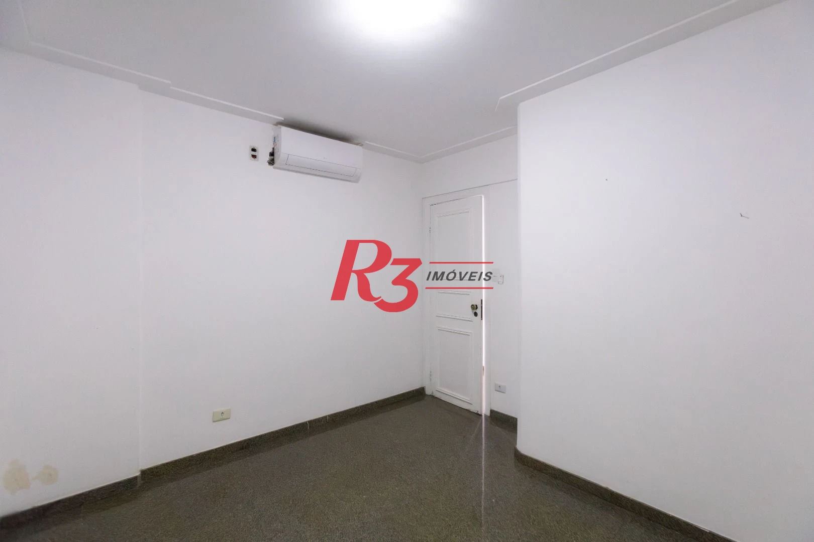 Apartamento para alugar, 197 m² por R$ 9.500,00/mês - José Menino - Santos/SP