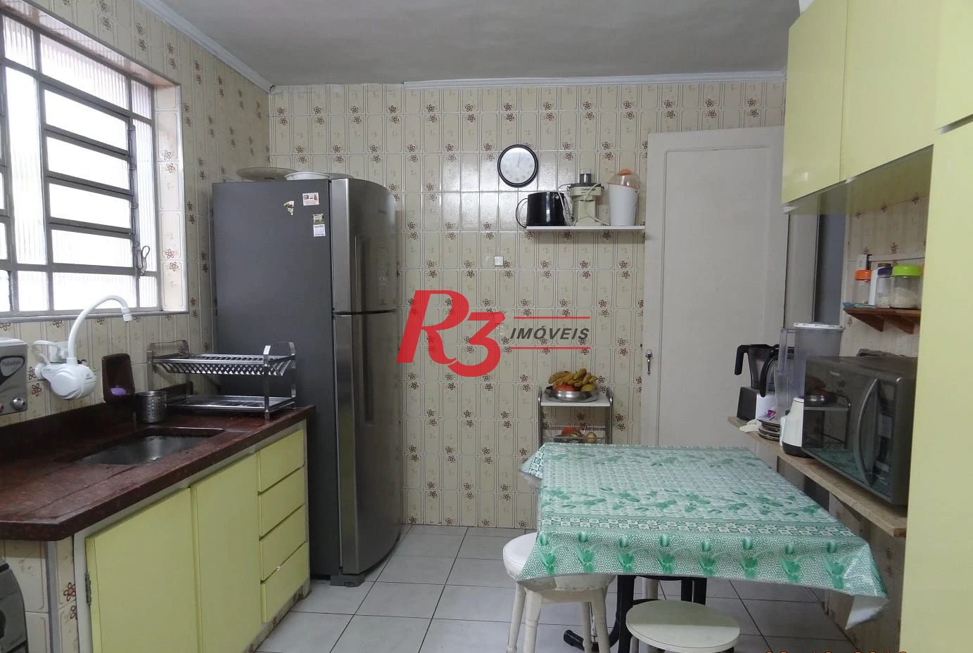 Casa com 4 dormitórios à venda, 196 m² por R$ 1.250.000,00 - Embaré - Santos/SP