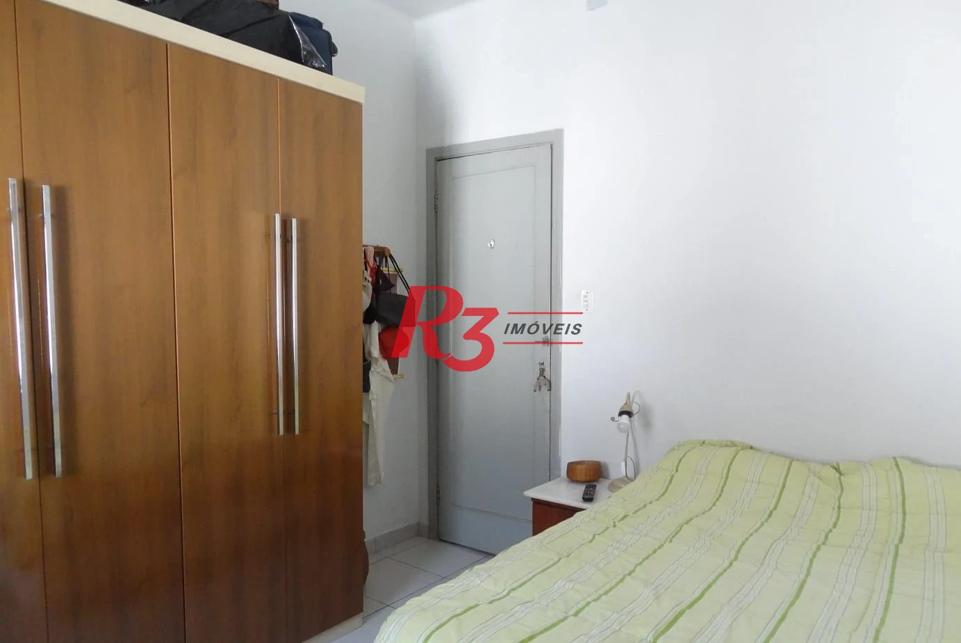 Casa com 4 dormitórios à venda, 196 m² por R$ 1.250.000,00 - Embaré - Santos/SP
