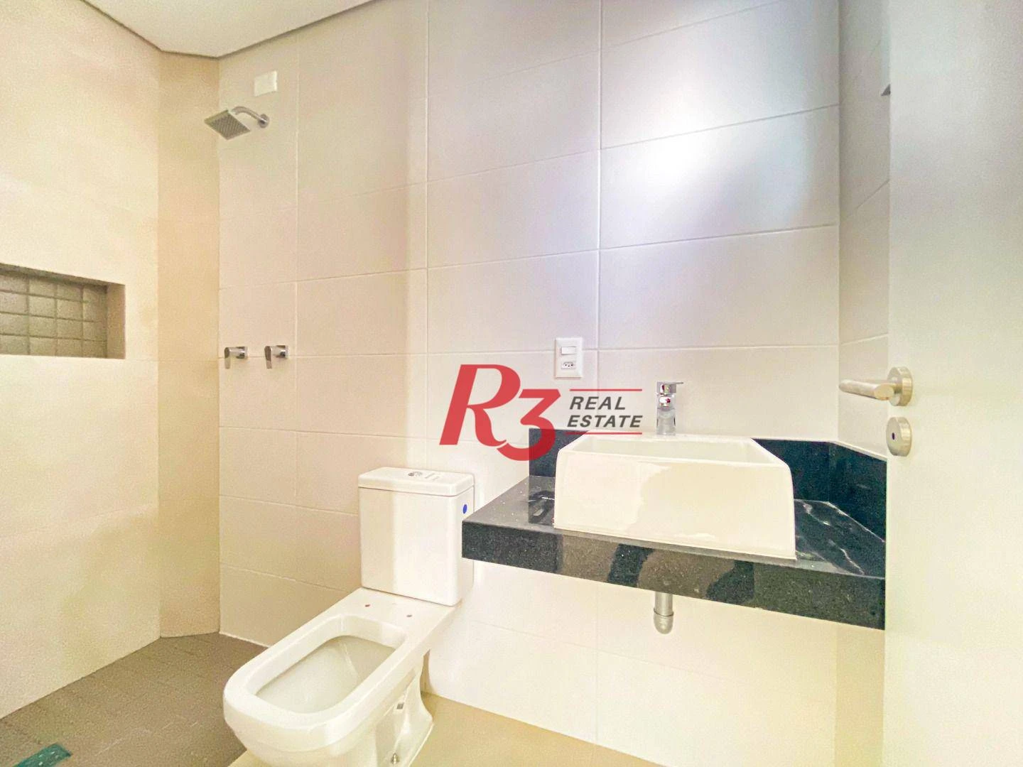Apartamento com 2 dormitórios à venda, 107 m² por R$ 1.790.000,00 - Pompéia - Santos/SP