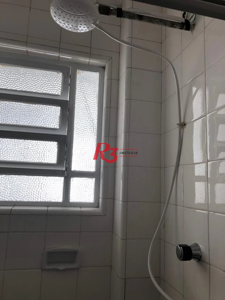 Apartamento frente a Praia! vista lateral, 70 m², 2 dorms, 1 wc, área de serviço, 1 vaga - itararé
