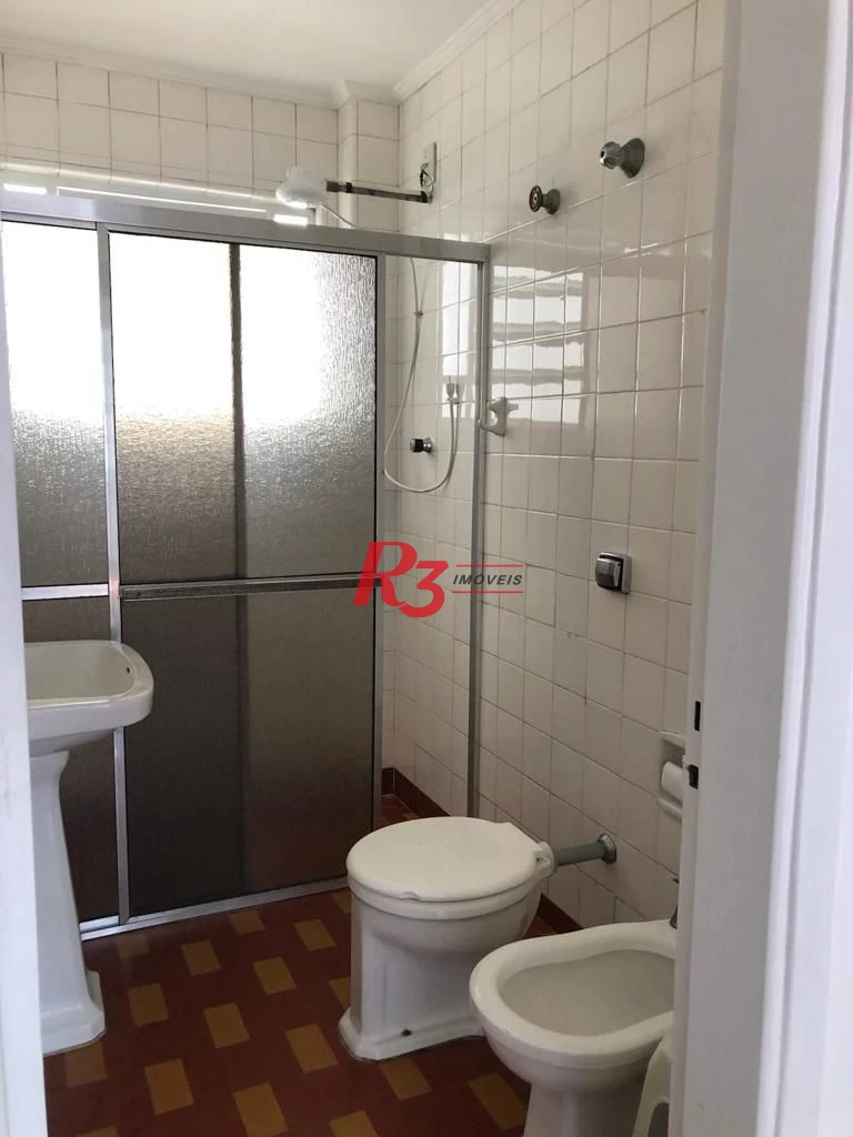 Apartamento frente a Praia! vista lateral, 70 m², 2 dorms, 1 wc, área de serviço, 1 vaga - itararé