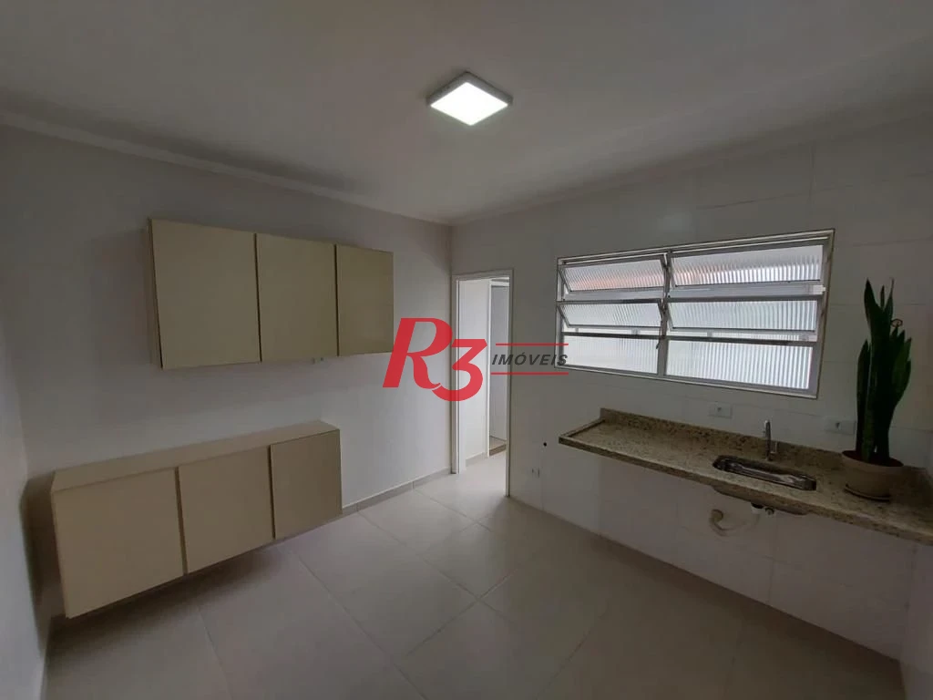 Apartamento com 2 dormitórios à venda, 75 m² por R$ 520.000,00 - Marapé - Santos/SP