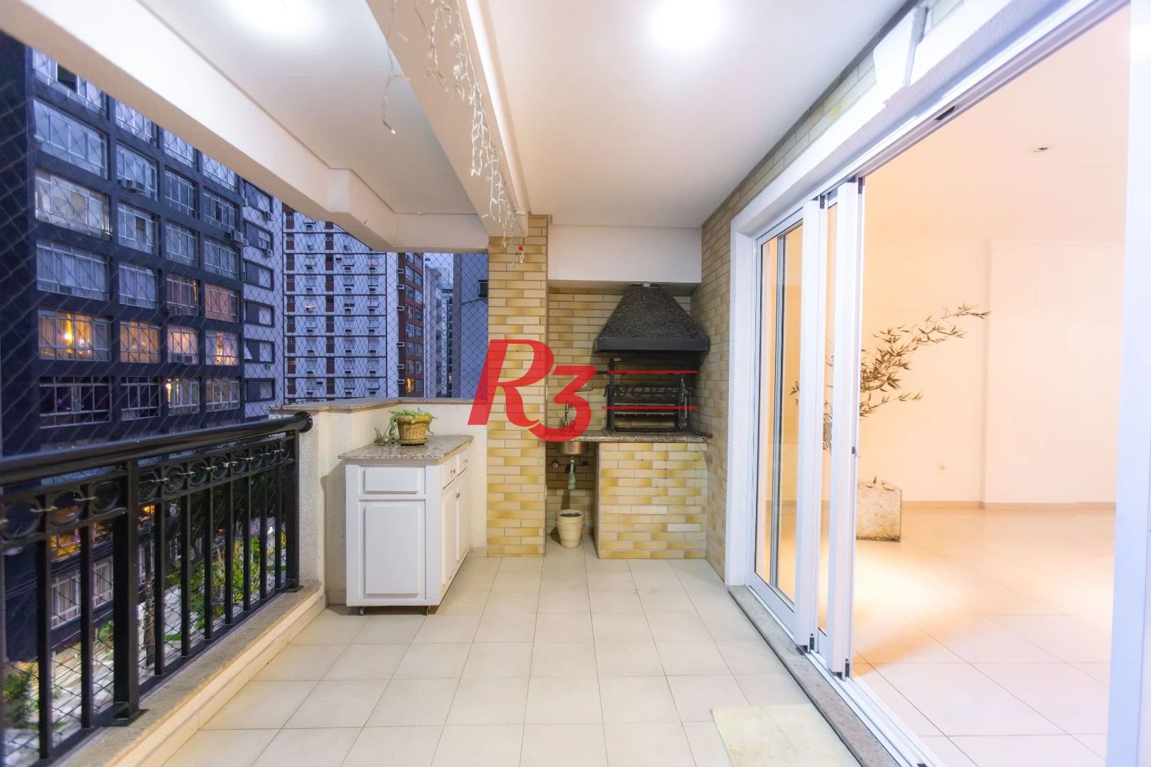 Apartamento com 3 dormitórios, 152 m² - venda por R$ 2.400.000,00 ou aluguel por R$ 12.000,00/mês - Gonzaga - Santos/SP
