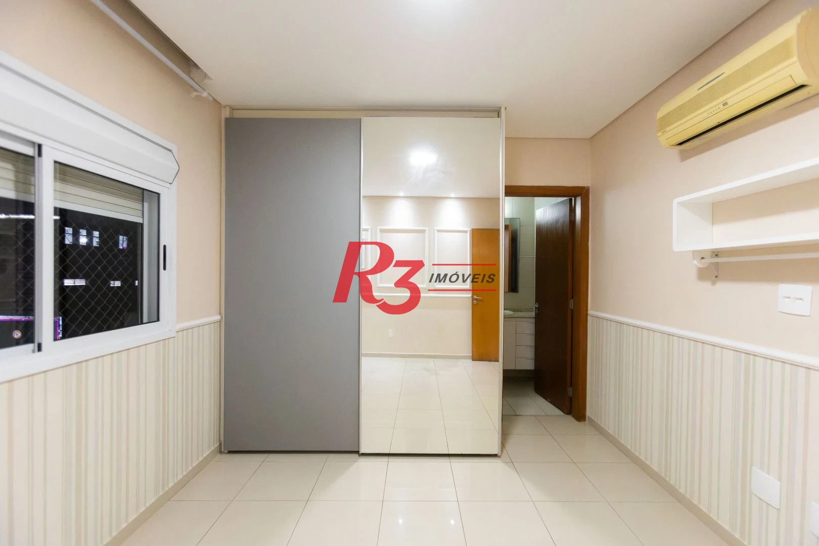 Apartamento com 3 dormitórios, 152 m² - venda por R$ 2.400.000,00 ou aluguel por R$ 12.000,00/mês - Gonzaga - Santos/SP