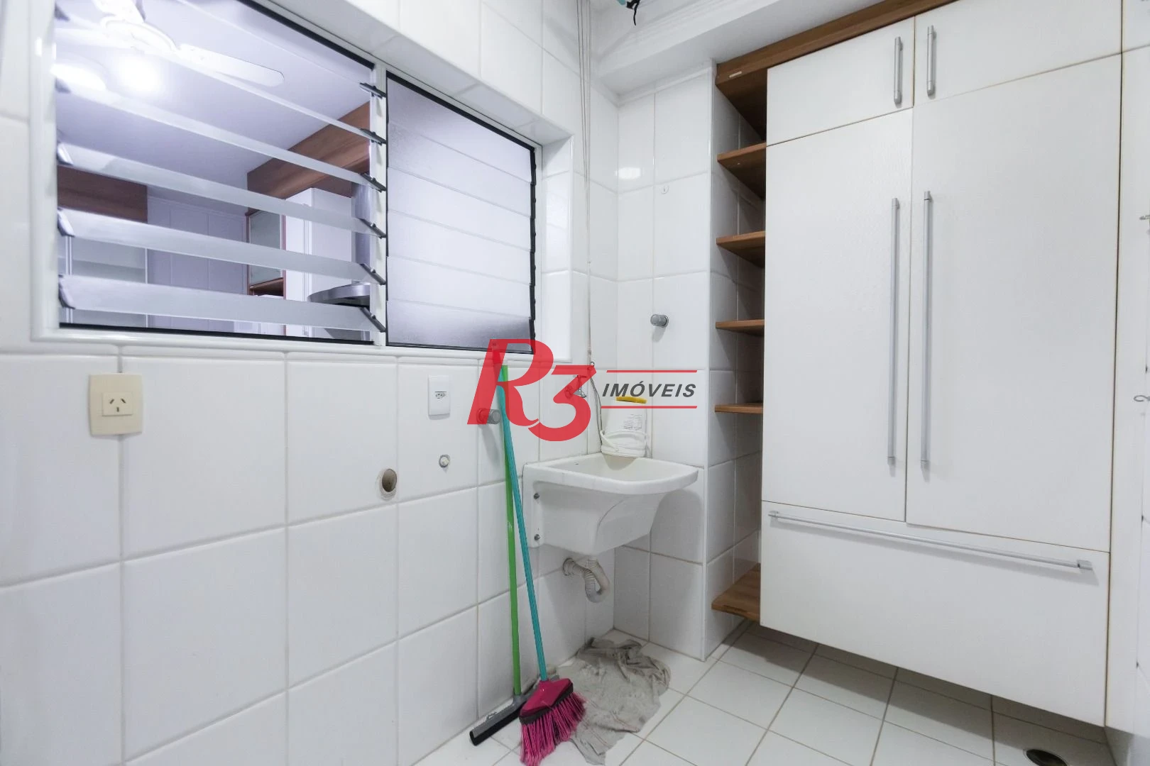 Apartamento com 3 dormitórios, 152 m² - venda por R$ 2.400.000,00 ou aluguel por R$ 12.000,00/mês - Gonzaga - Santos/SP