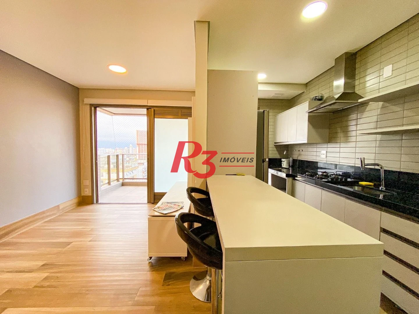 Apartamento com 1 dormitório para alugar, 60 m² por R$ 6.200,00/mês - Aparecida - Santos/SP