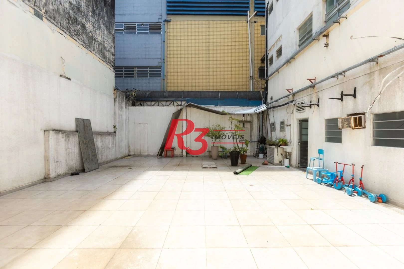 Prédio para alugar, 1050 m² por R$ 40.000,00/mês - Vila Matias - Santos/SP