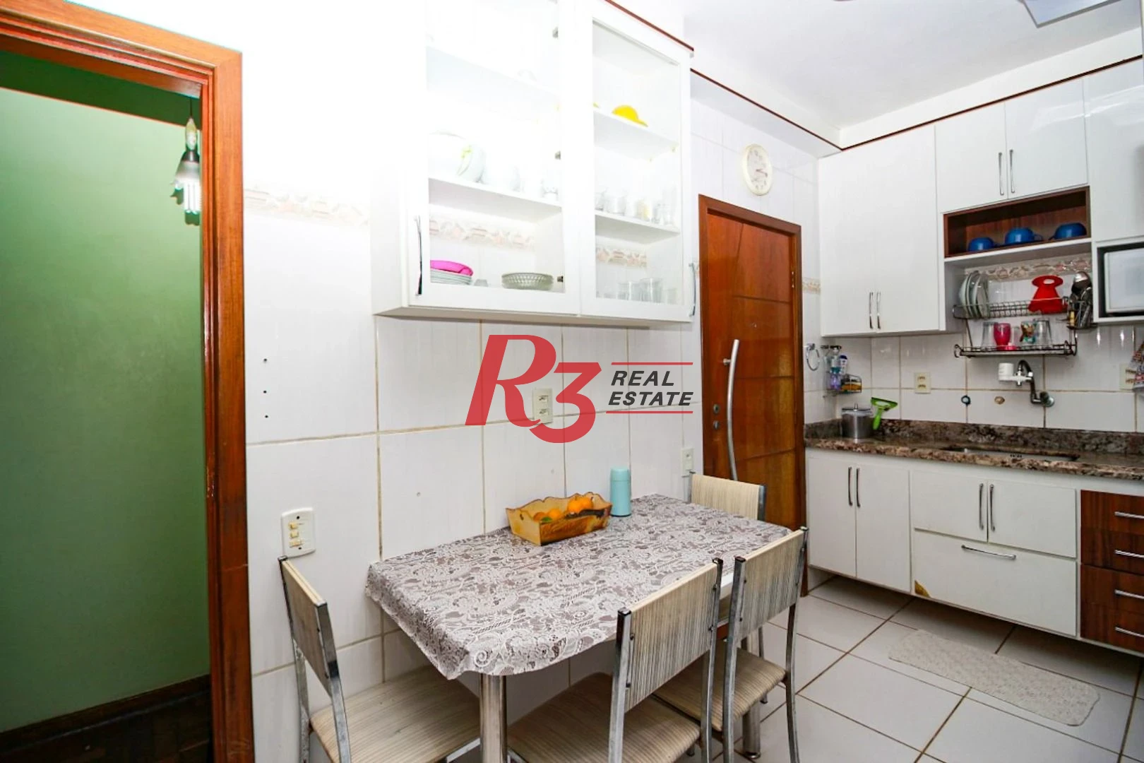 Apartamento com 2 dormitórios, 105 m² - venda por R$ 890.000,00 ou aluguel por R$ 4.750,00/mês - Ponta da Praia - Santos/SP
