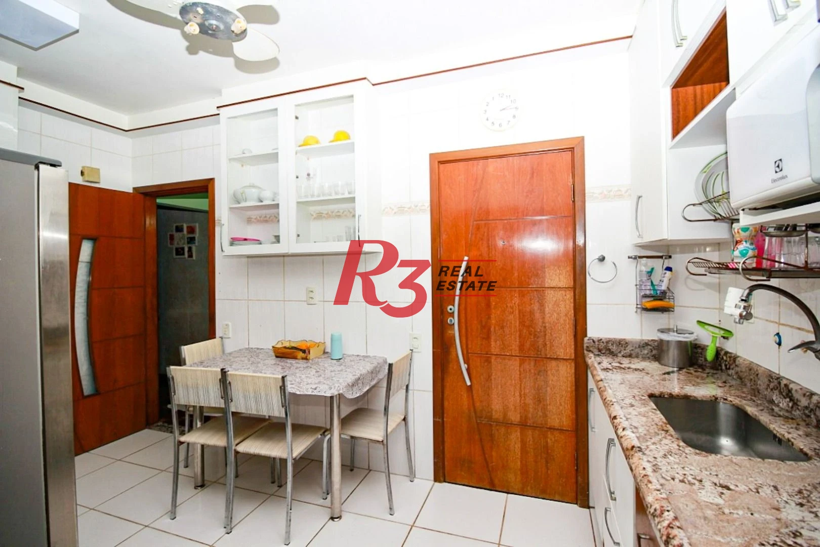 Apartamento com 2 dormitórios, 105 m² - venda por R$ 890.000,00 ou aluguel por R$ 4.750,00/mês - Ponta da Praia - Santos/SP