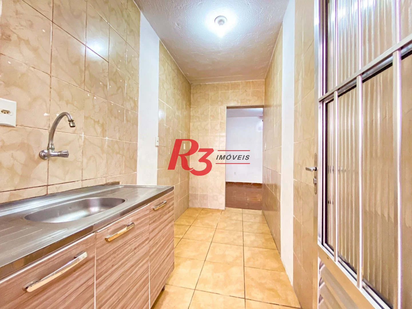 Casa com 2 dormitórios à venda, 102 m² por R$ 630.000,00 - Marapé - Santos/SP