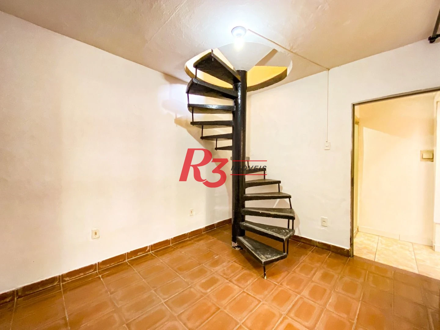 Casa com 2 dormitórios à venda, 102 m² por R$ 630.000,00 - Marapé - Santos/SP