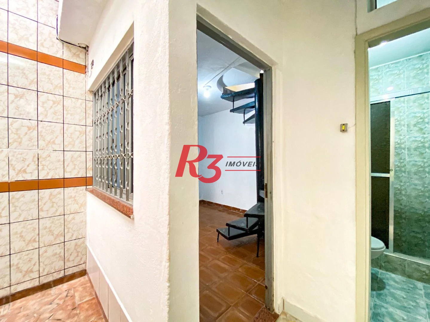 Casa com 2 dormitórios à venda, 102 m² por R$ 630.000,00 - Marapé - Santos/SP