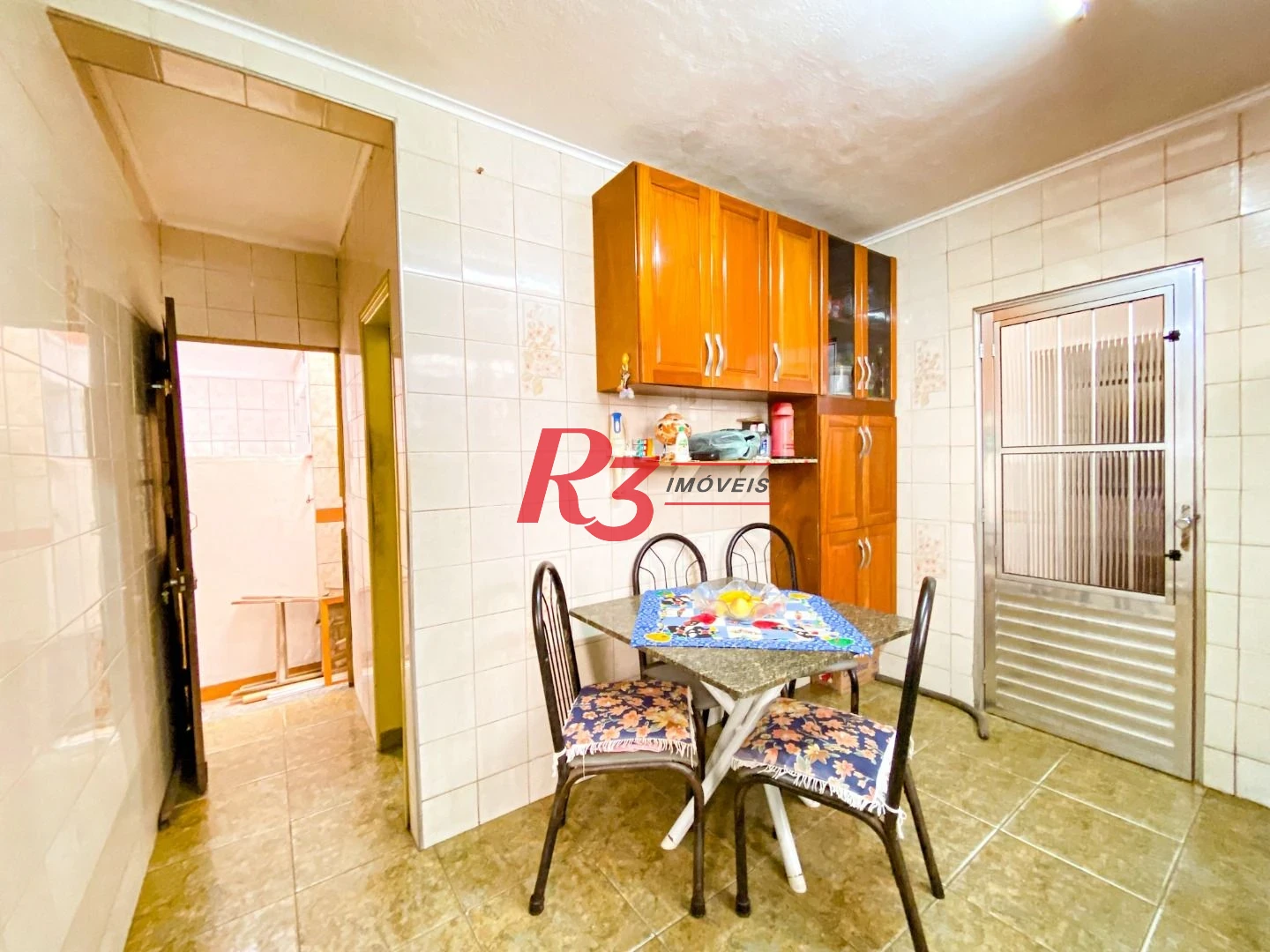 Casa com 2 dormitórios à venda, 102 m² por R$ 630.000,00 - Marapé - Santos/SP