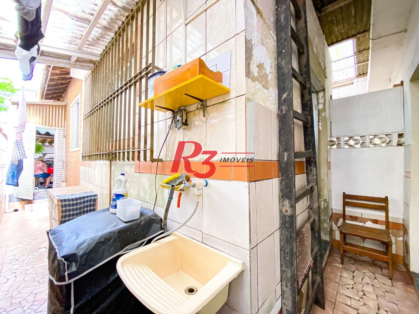 Casa com 2 dormitórios à venda, 102 m² por R$ 630.000,00 - Marapé - Santos/SP